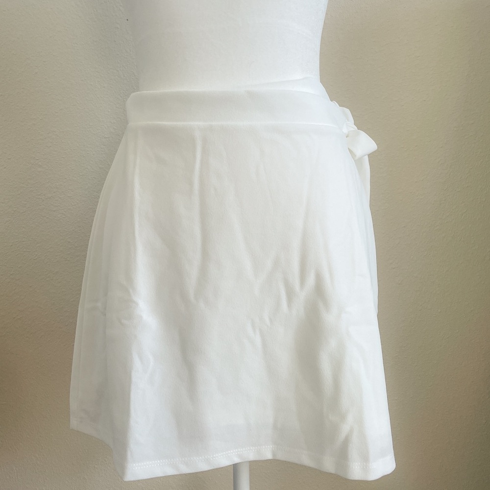 S Lulús White Skirt
